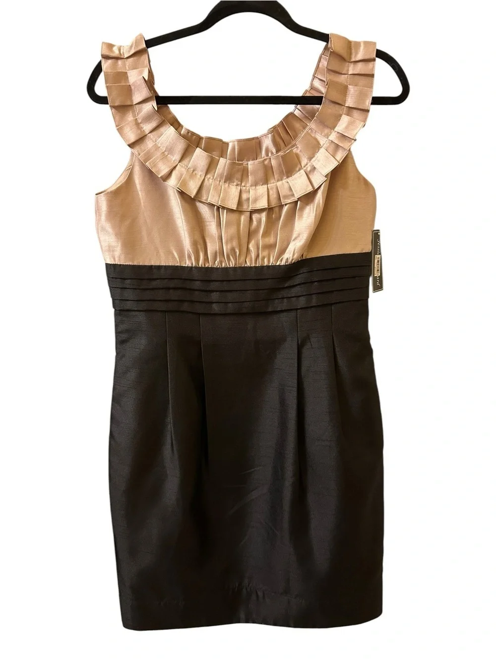 Jessica Howard Two-Tone Satin Ruffle Neck Dress - Champagne and Black size 8